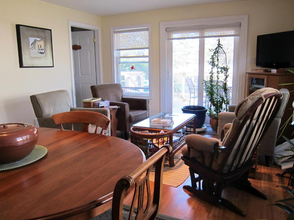 Twin Pines Bed And Breakfast Peterborough Extérieur photo